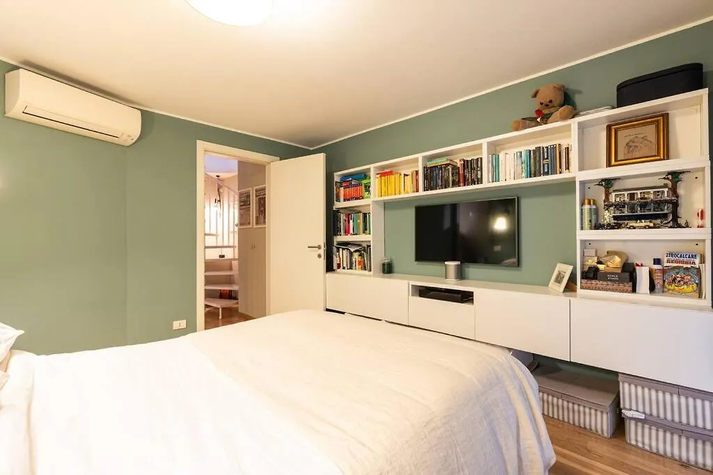Spacious Loft Onebdroom Fiera Area - Mirable Pm Milan 0*,  Italy